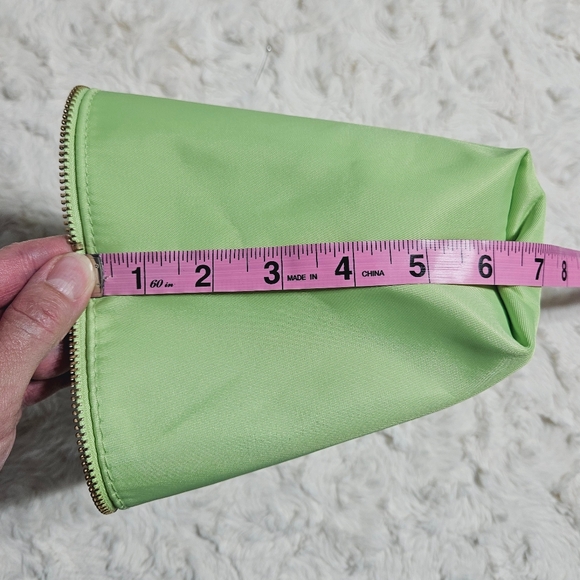 Peace Love & Vibes Daisy Cosmetics Zipper Pouch - Picture 8 of 8